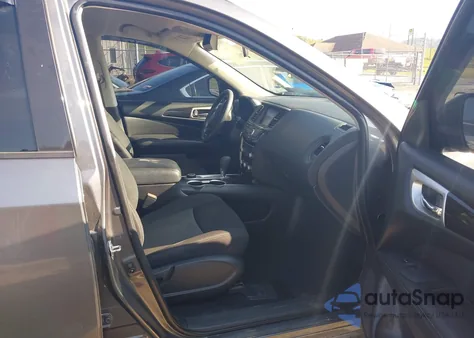 2020 Nissan Pathfinder S 4Wd z USA, uszkodzony, nr VIN 5N1DR2AM0LC640275